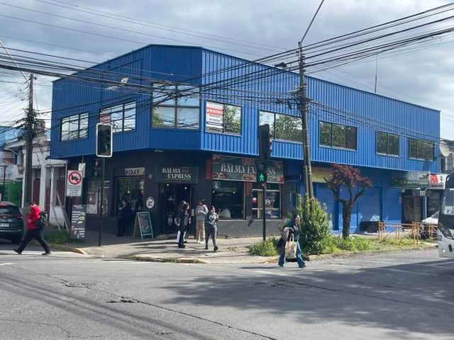 SE VENDE PROPIEDAD COMERCIAL, Calle Aldunate
