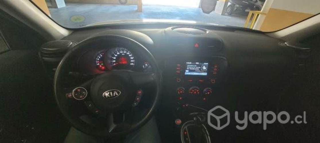 Kia soul diésel automático un dueño precio convers