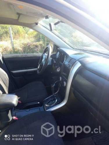 SUZUKI GRAND NOMADE 4x4 2010