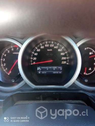 SUZUKI GRAND NOMADE 4x4 2010