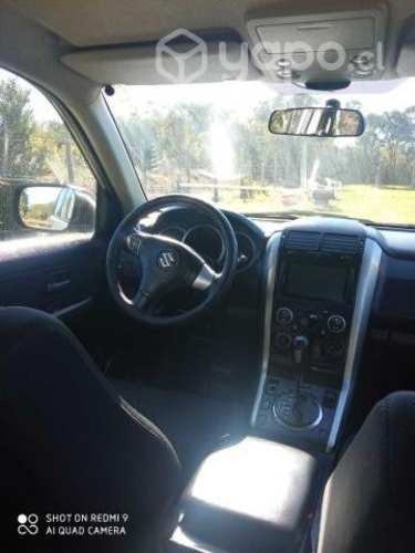 SUZUKI GRAND NOMADE 4x4 2010