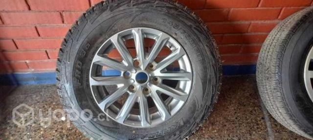 1 LLanta magnesio y neumático nuevo 245-75-R-17