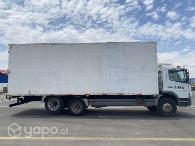 Camión Paquetero Mercedes Atego 1618