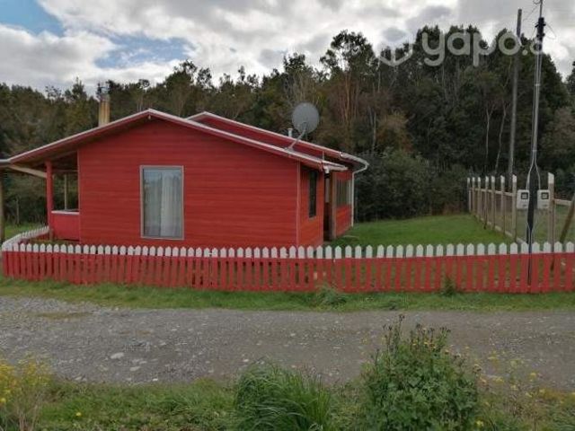 Casas tres dormitorios 90 Mts.2 carretera Austral