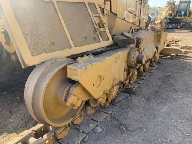 Buldozer Caterpillar D8T, disponemos bastidor