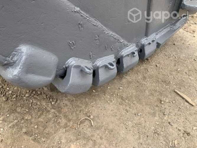 Balde excavadora 40 a 50 Ton impecable