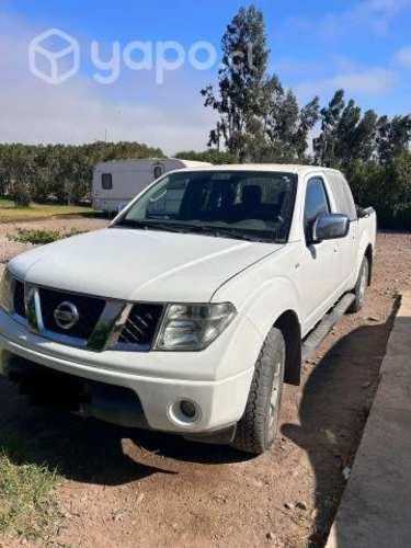 Nissan navara 2010