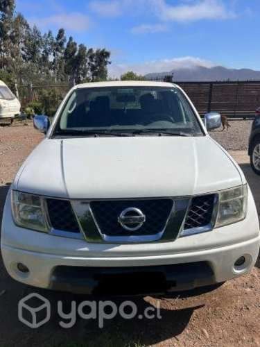Nissan navara 2010