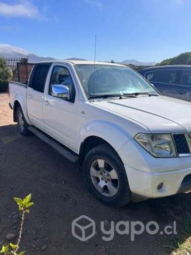 Nissan navara 2010