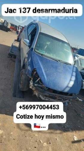 Jac puerta trasera derecha desarmaduría