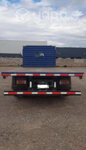 Chevrolet 1724 3er eje impecable