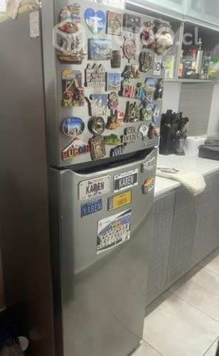 Refrigerador LG 264 L en perfecto estado