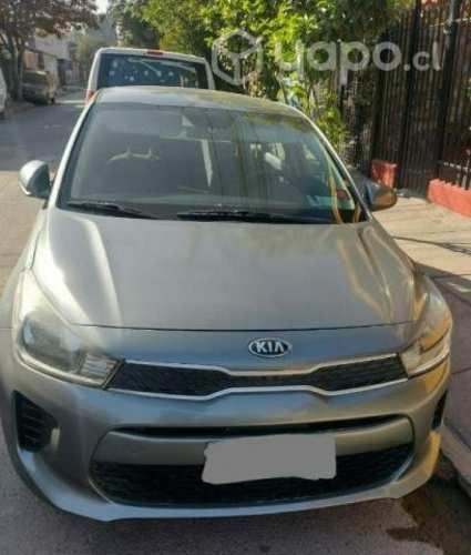 Se vende Kia rio 4