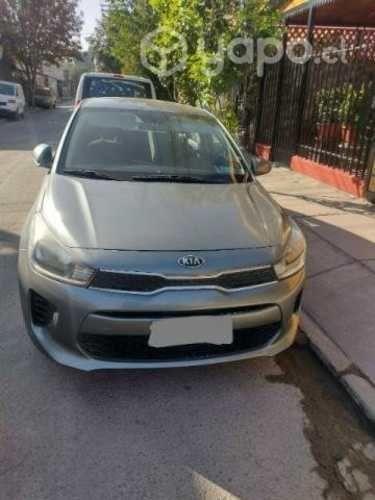Se vende Kia rio 4
