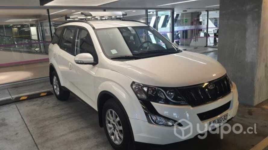 Mahindra XV500, W6, POCO USO, MUY BIEN CUIDADA