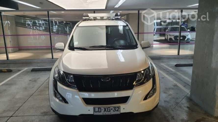 Mahindra XV500, W6, POCO USO, MUY BIEN CUIDADA