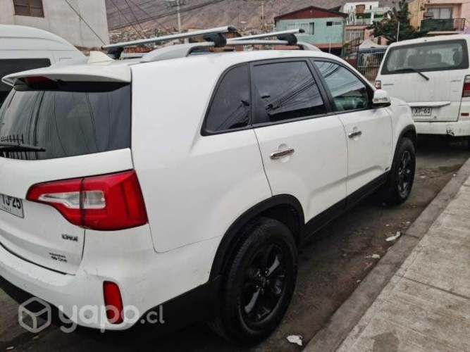 Kia motors sorento 2013