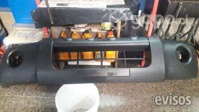 Parachoque delantero Nissan Terrano NUEVO