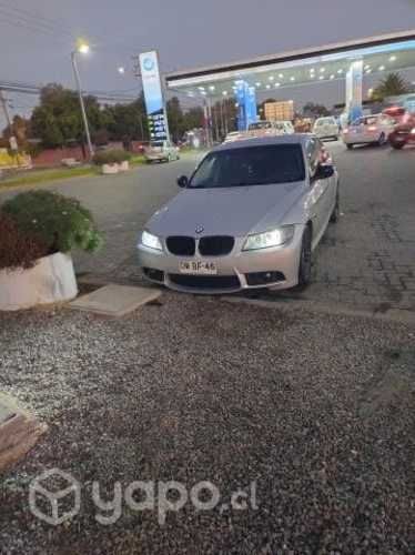 Vendo bmw 318 I Sport 2012