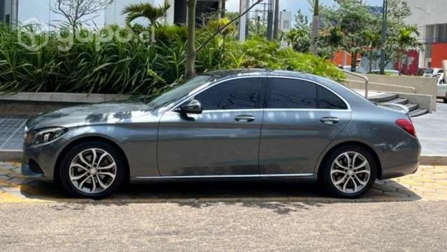 Mercedes benz c220 2017