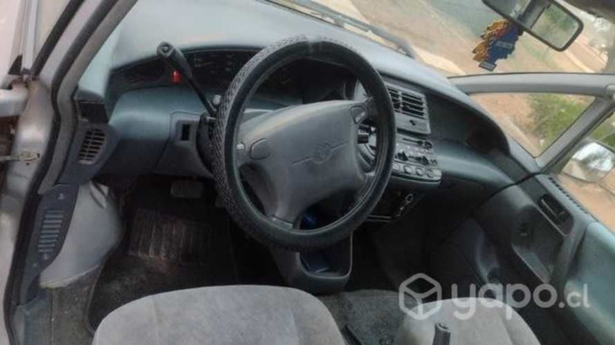 Toyota fulgon familiar