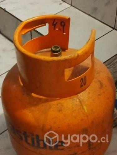 Estufa con balón de gas.