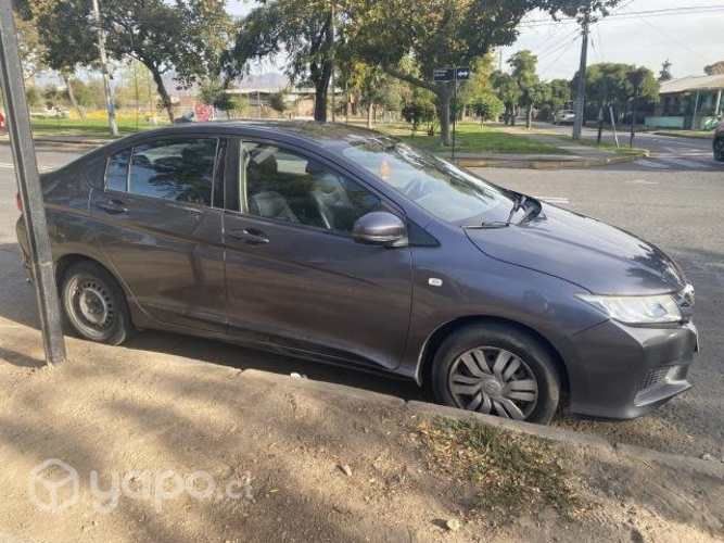 Vende Honda City 2015