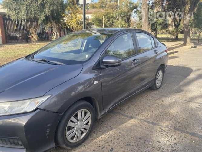 Vende Honda City 2015