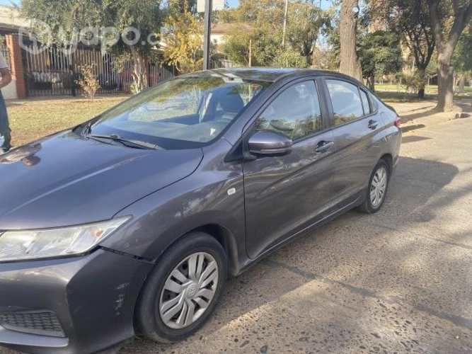 Vende Honda City 2015