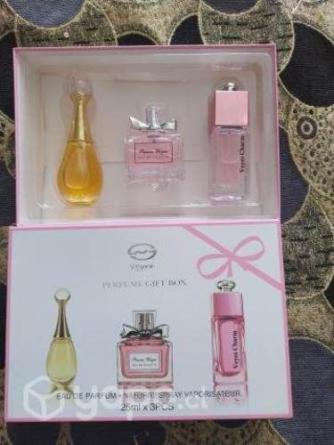 Set perfumes
