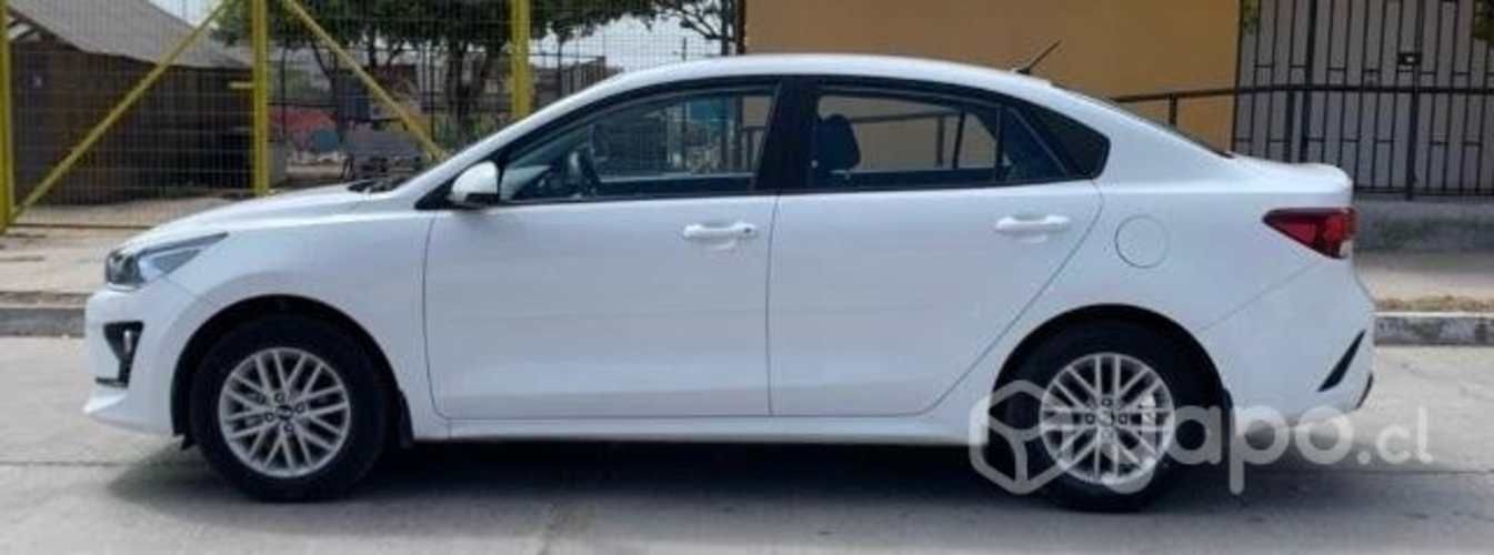 Se Vende Kia Rio 4 año 2021