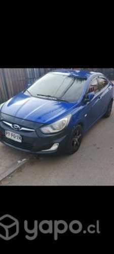 Hyundai accent 2014