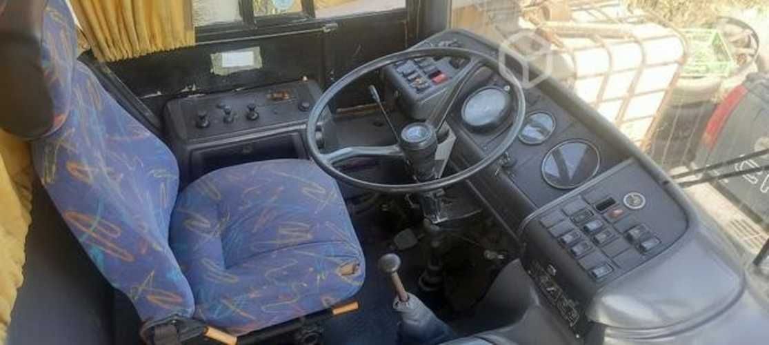 Bus mercedes benz 1318