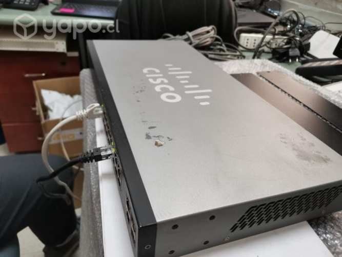 Switch CISCO SG200-18