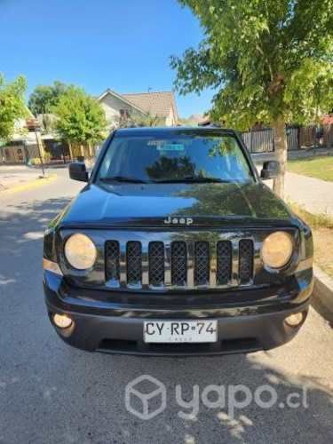 Vendo jeep patriot 2011 4x4. Full