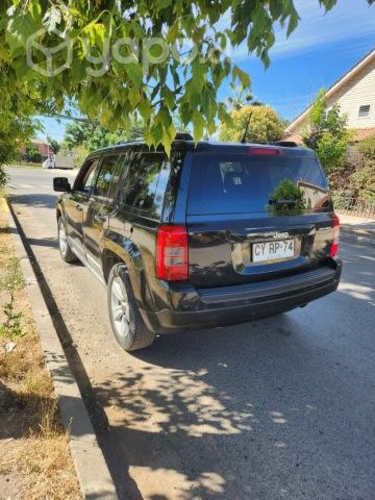 Vendo jeep patriot 2011 4x4. Full