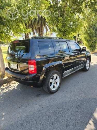 Vendo jeep patriot 2011 4x4. Full