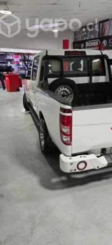 MAHINDRA GENIO 2014 2.2D 4x2