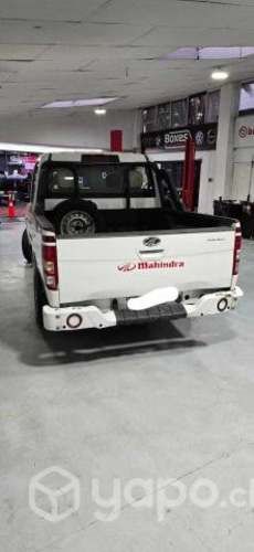 MAHINDRA GENIO 2014 2.2D 4x2