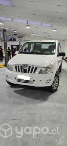 MAHINDRA GENIO 2014 2.2D 4x2