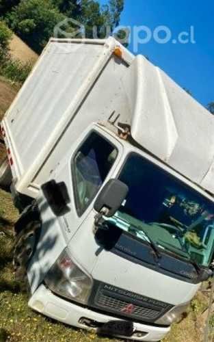 Mitsubishi Camter 2014