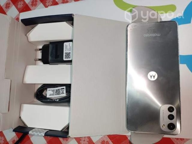 Motorola Moto E32