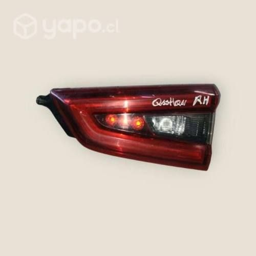 Foco derecho trasero QASHQAI