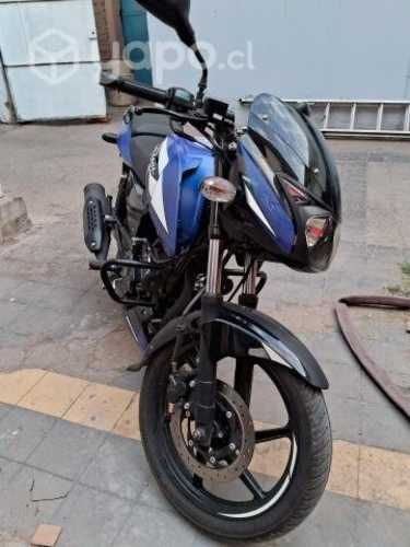 Moto pulsar 150