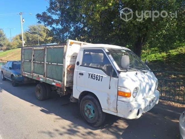 Venta de camioneta HYUNDAI PORTER 2005