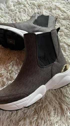 Zapatillas originales