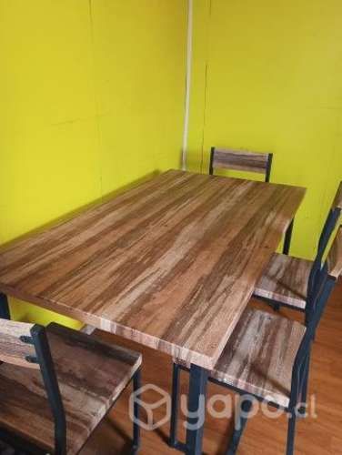 Mesa 4 sillas de z.f