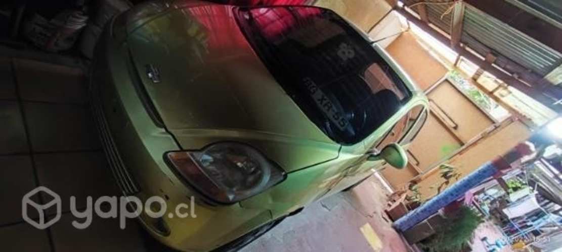 Chevrolet spark 2 dueños