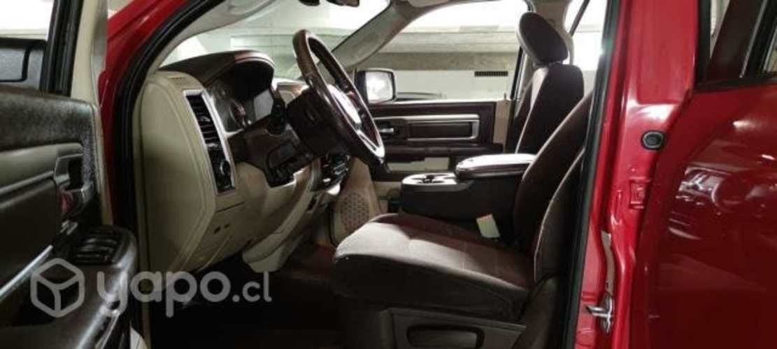 2016 Dodge Ram 2500 SLT