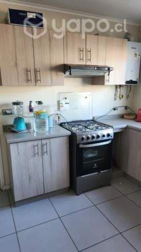 Arriendo casa semiamoblada